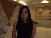 色白の清楚系スレンダー美人がお風呂でローションまみれの美乳でパイズリｗエロすぎるっしょｗ